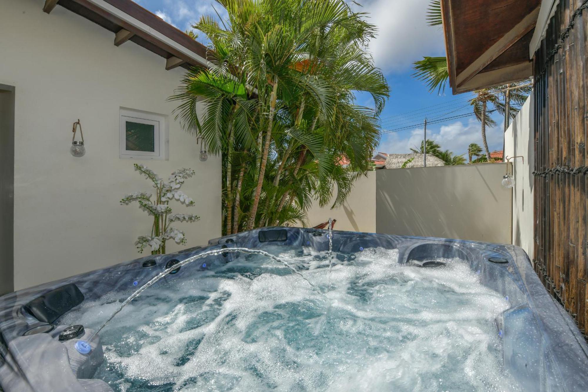 Boutique Hotel Swiss Paradise Aruba Villas And Suites Palm Beach Zewnętrze zdjęcie