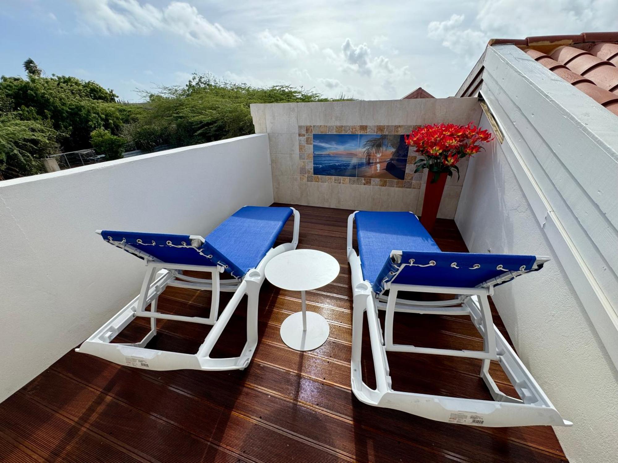 Boutique Hotel Swiss Paradise Aruba Villas And Suites Palm Beach Zewnętrze zdjęcie